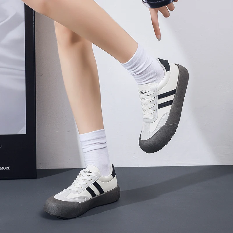 Дамски обувки Dexun, Новост есента 2023, черно-бели маратонки в ретро стил, Универсални ежедневни спортни обувки Forrest Gump, якета Изображение 3