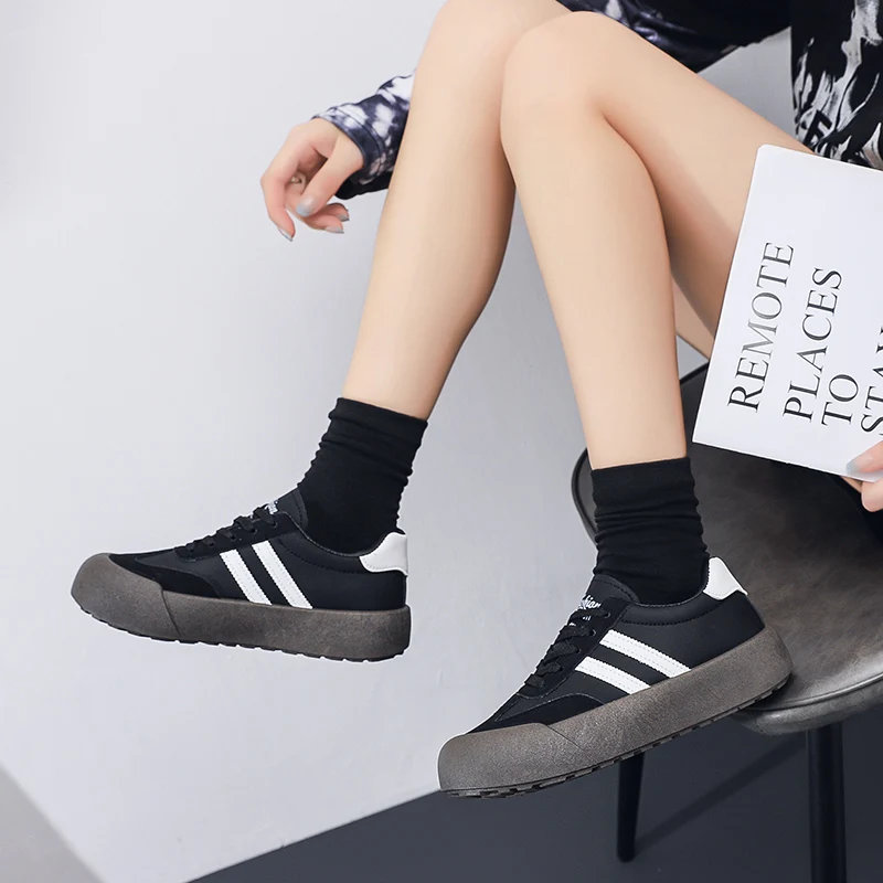 Дамски обувки Dexun, Новост есента 2023, черно-бели маратонки в ретро стил, Универсални ежедневни спортни обувки Forrest Gump, якета Изображение 4